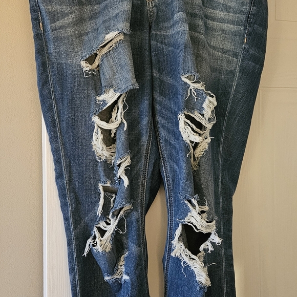 Jeans - Picture 5 of 6